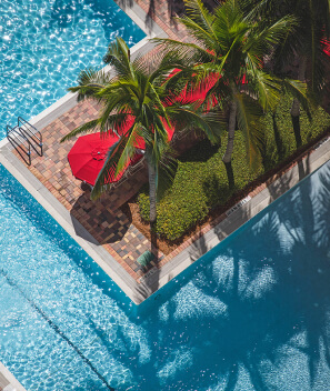 pool-side-img