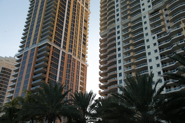 Acqualina residences