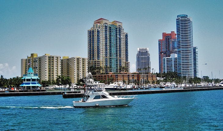 5 Ways to Experience Miami by Boat